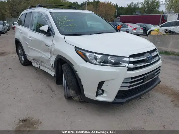 5TDDGRFH7KS074739 2019 TOYOTA HIGHLANDER - Image 1