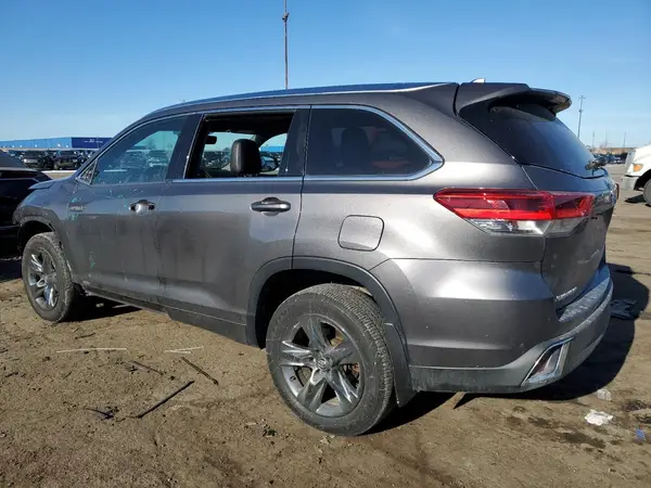 5TDDGRFH8HS027941 2017 TOYOTA HIGHLANDER - Image 2