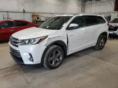 5TDDGRFH8JS039822 2018 TOYOTA HIGHLANDER