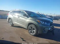 5TDDGRFH8JS045443 2018 TOYOTA HIGHLANDER