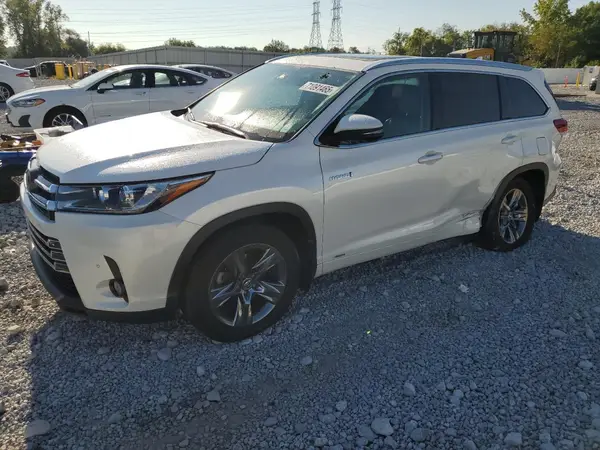 5TDDGRFH8JS049105 2018 TOYOTA HIGHLANDER - Image 1