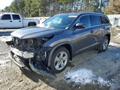 5TDDGRFH8KS056279 2019 TOYOTA HIGHLANDER