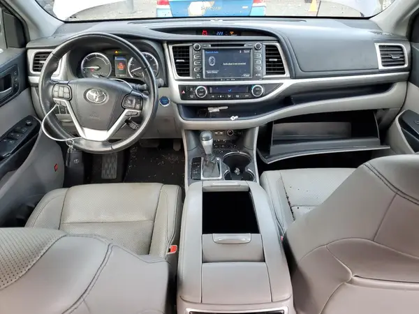 5TDDGRFH8KS059067 2019 TOYOTA HIGHLANDER - Image 8