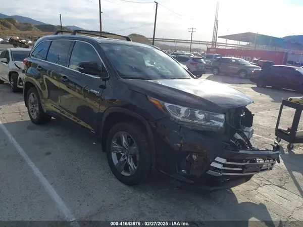 5TDDGRFH8KS062339 2019 TOYOTA HIGHLANDER - Image 1