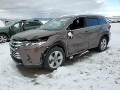 5TDDGRFH8KS076256 2019 TOYOTA HIGHLANDER