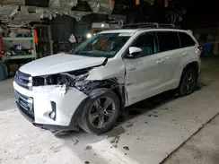 5TDDGRFH9HS025115 2017 TOYOTA HIGHLANDER