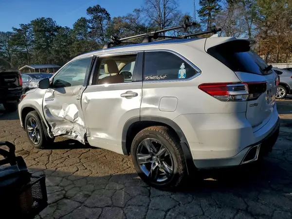 5TDDGRFH9HS027429 2017 TOYOTA HIGHLANDER - Image 2