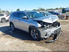 5TDDGRFH9HS031688 2017 TOYOTA HIGHLANDER