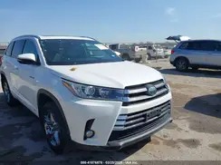 5TDDGRFH9HS032016 2017 TOYOTA HIGHLANDER