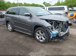 5TDDGRFH9JS045290 2018 TOYOTA HIGHLANDER