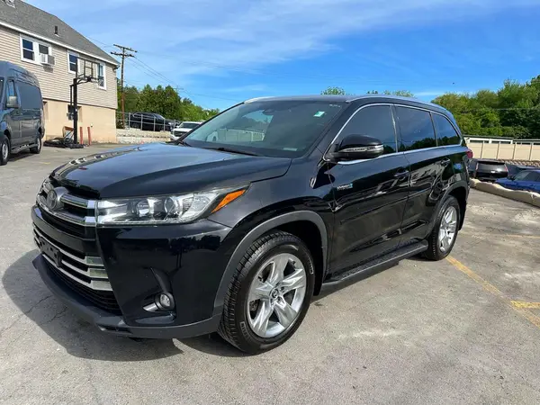 5TDDGRFH9KS054671 2019 TOYOTA HIGHLANDER - Image 1