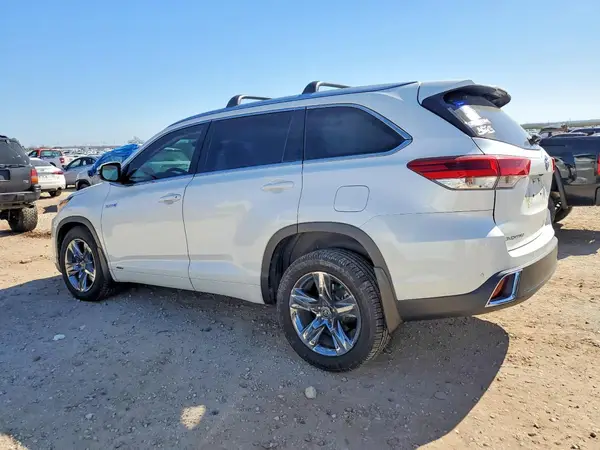 5TDDGRFHXKS053884 2019 TOYOTA HIGHLANDER - Image 2