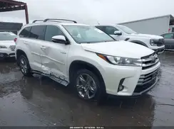 5TDDGRFHXKS061094 2019 TOYOTA HIGHLANDER
