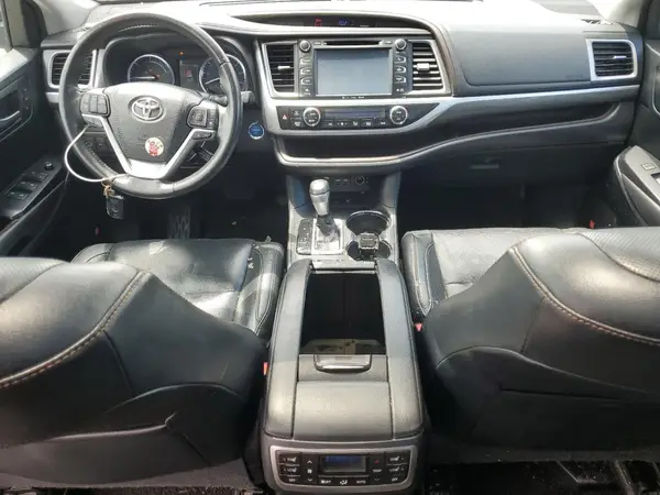 5TDDGRFHXKS063590 2019 TOYOTA HIGHLANDER - Image 8