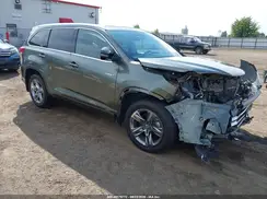 5TDDGRFHXKS065727 2019 TOYOTA HIGHLANDER