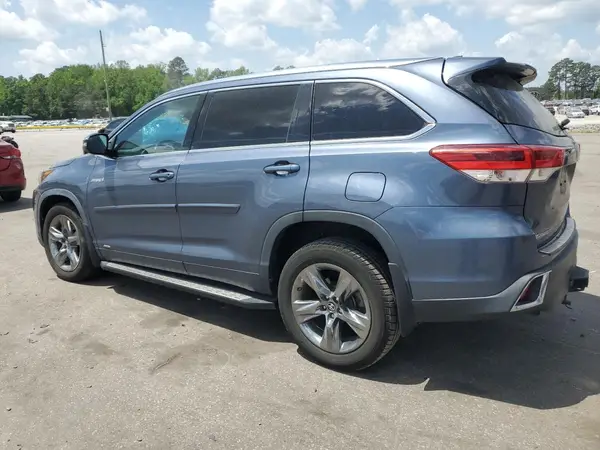 5TDDGRFHXKS067526 2019 TOYOTA HIGHLANDER - Image 2