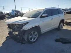 5TDDGRFHXKS069762 2019 TOYOTA HIGHLANDER