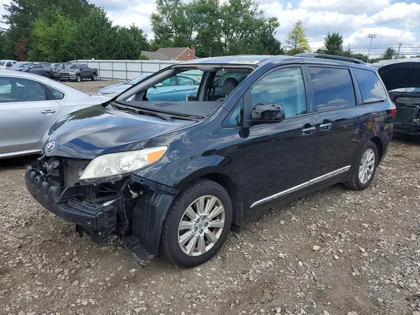5TDDK3DC0GS139568 2016 TOYOTA SIENNA - Image 1