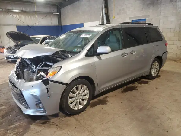 5TDDK3DC1GS133312 2016 TOYOTA SIENNA - Image 1