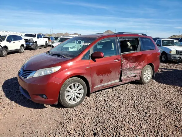5TDDK3DC1GS140650 2016 TOYOTA SIENNA - Image 1