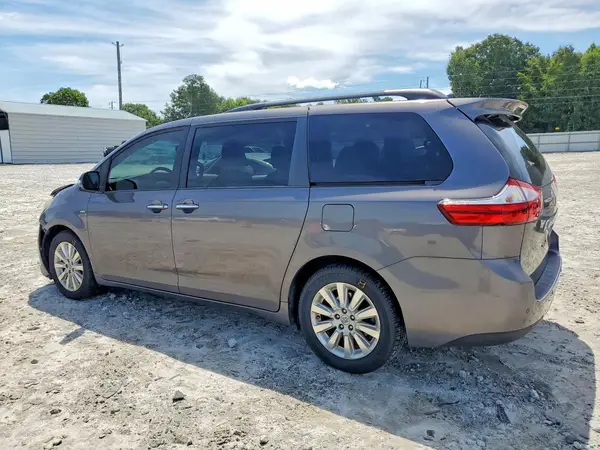 5TDDK3DC2GS132041 2016 TOYOTA SIENNA - Image 2