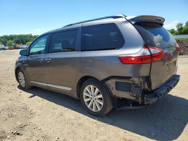 5TDDK3DC2GS140799 2016 TOYOTA SIENNA - Image 2