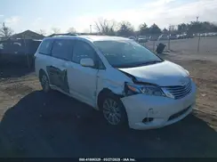 5TDDK3DC6GS140563 2016 TOYOTA SIENNA