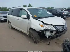 5TDDK3DC8GS130942 2016 TOYOTA SIENNA