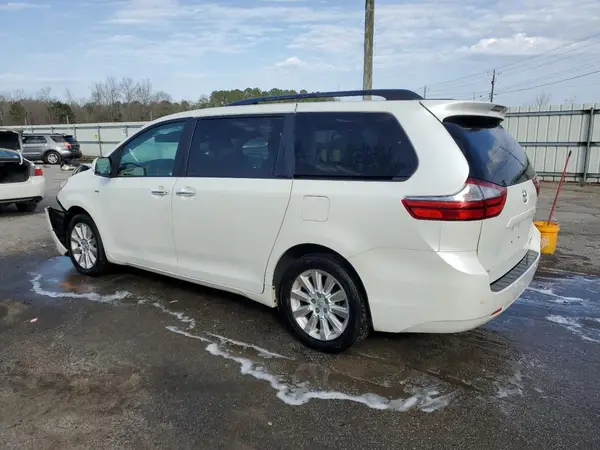 5TDDK3DC8GS131573 2016 TOYOTA SIENNA - Image 2