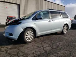 5TDDK3DC9GS130111 2016 TOYOTA SIENNA