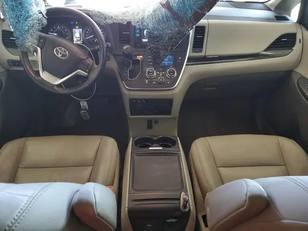 5TDDK3DCXGS131641 2016 TOYOTA SIENNA - Image 8