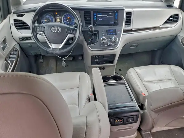 5TDDK3DCXGS138458 2016 TOYOTA SIENNA - Image 8