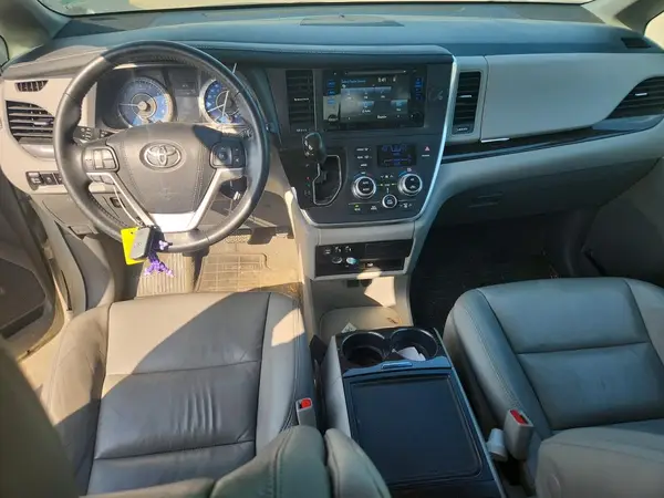 5TDDK3DCXGS143384 2016 TOYOTA SIENNA - Image 8