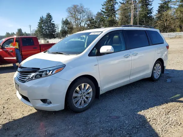5TDDK3DCXGS144339 2016 TOYOTA SIENNA - Image 1