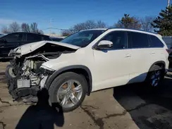 5TDDKRFH0GS238077 2016 TOYOTA HIGHLANDER