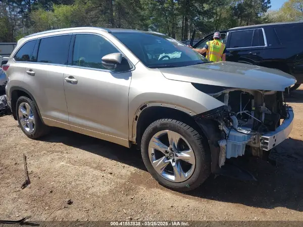 5TDDKRFH0GS247135 2016 TOYOTA HIGHLANDER - Image 1