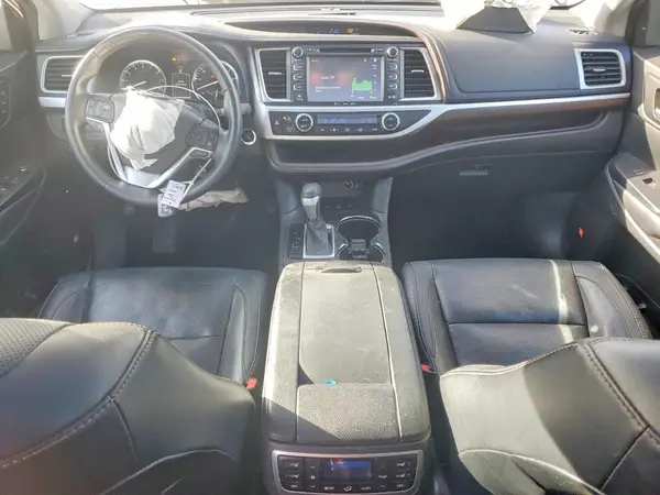 5TDDKRFH0GS268115 2016 TOYOTA HIGHLANDER - Image 8