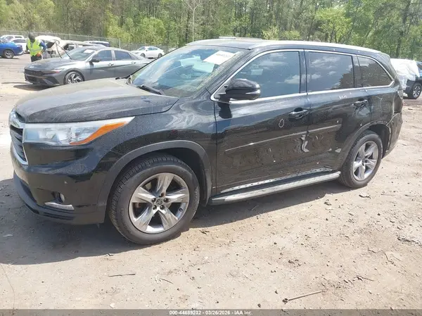 5TDDKRFH0GS268440 2016 TOYOTA HIGHLANDER - Image 2