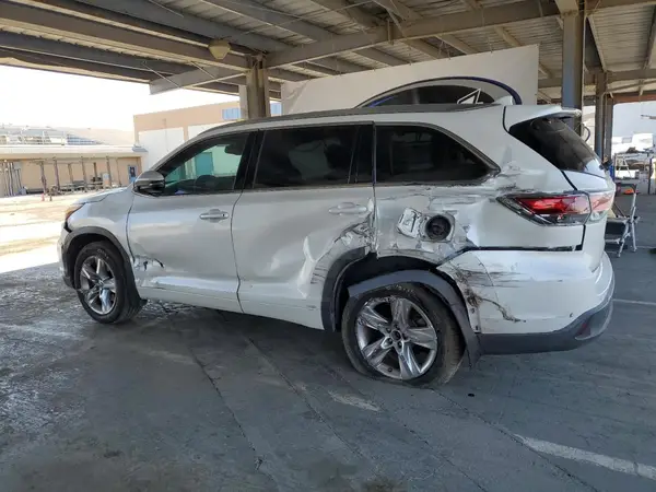 5TDDKRFH0GS274495 2016 TOYOTA HIGHLANDER - Image 2