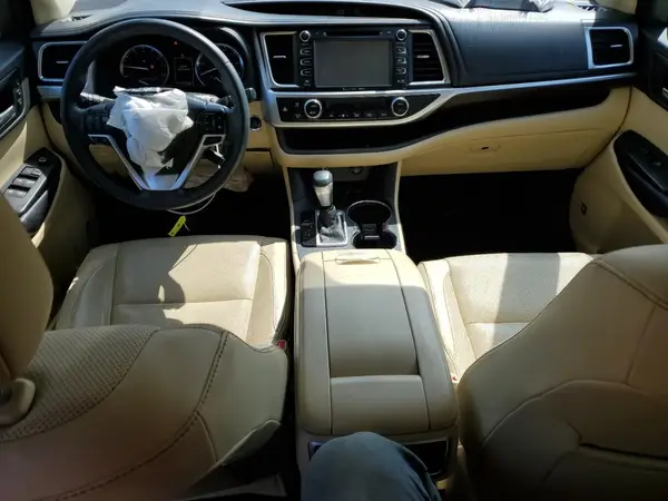 5TDDKRFH0GS276974 2016 TOYOTA HIGHLANDER - Image 8
