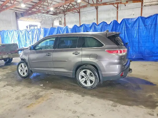 5TDDKRFH0GS283150 2016 TOYOTA HIGHLANDER - Image 2