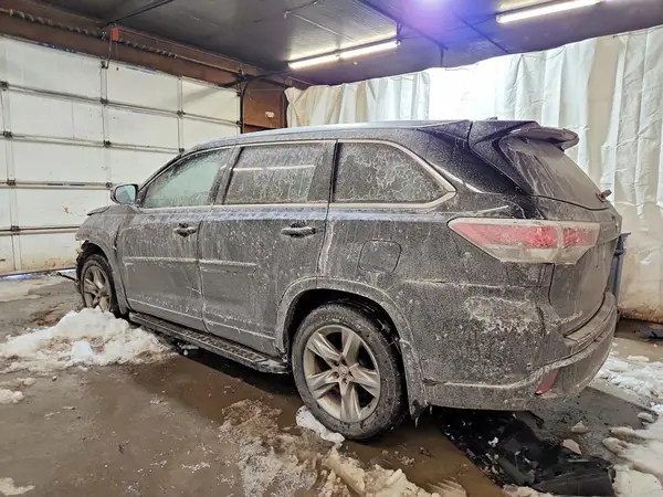 5TDDKRFH0GS298084 2016 TOYOTA HIGHLANDER - Image 2