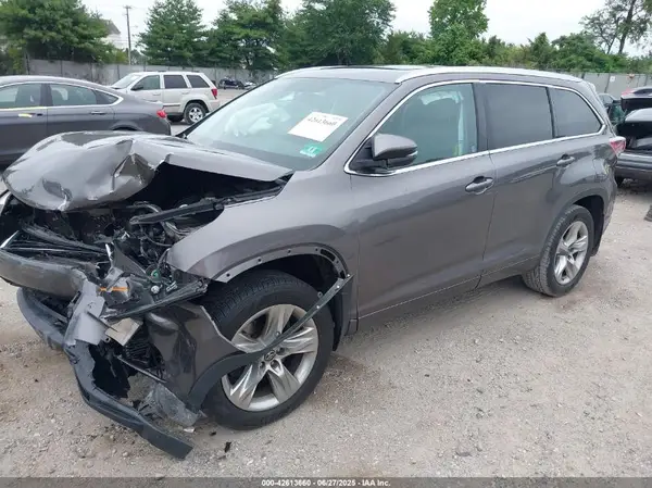 5TDDKRFH0GS302618 2016 TOYOTA HIGHLANDER - Image 2