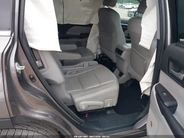 5TDDKRFH0GS302618 2016 TOYOTA HIGHLANDER - Image 8