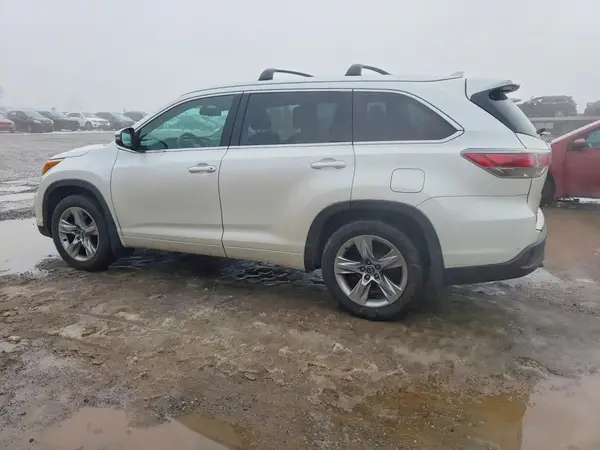 5TDDKRFH0GS304823 2016 TOYOTA HIGHLANDER - Image 2