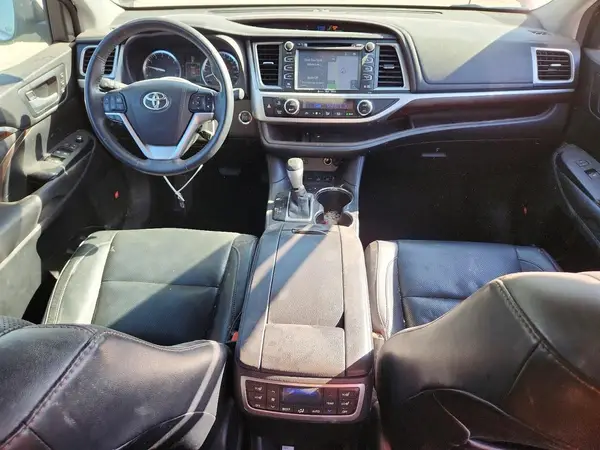 5TDDKRFH0GS308046 2016 TOYOTA HIGHLANDER - Image 8