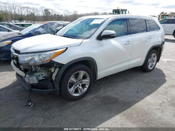 5TDDKRFH0GS321136 2016 TOYOTA HIGHLANDER - Image 2