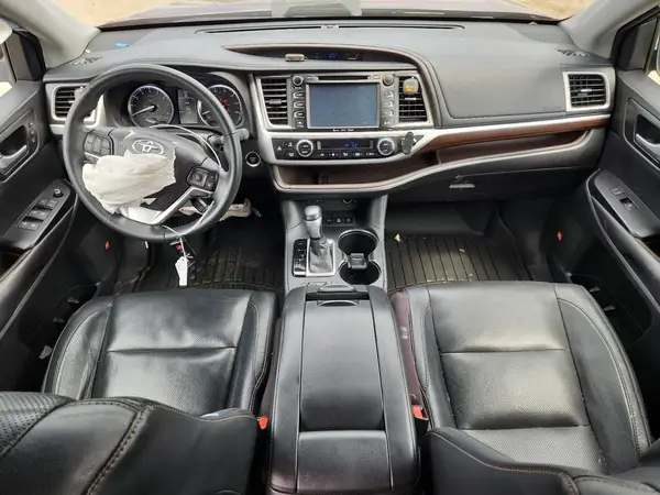 5TDDKRFH0GS325848 2016 TOYOTA HIGHLANDER - Image 8