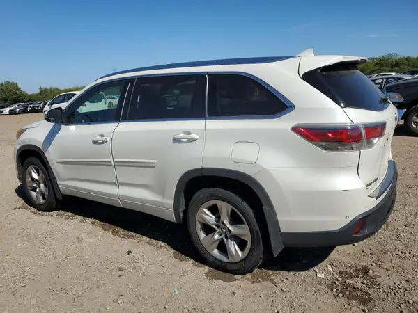 5TDDKRFH0GS331455 2016 TOYOTA HIGHLANDER - Image 2