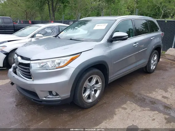 5TDDKRFH0GS349129 2016 TOYOTA HIGHLANDER - Image 2